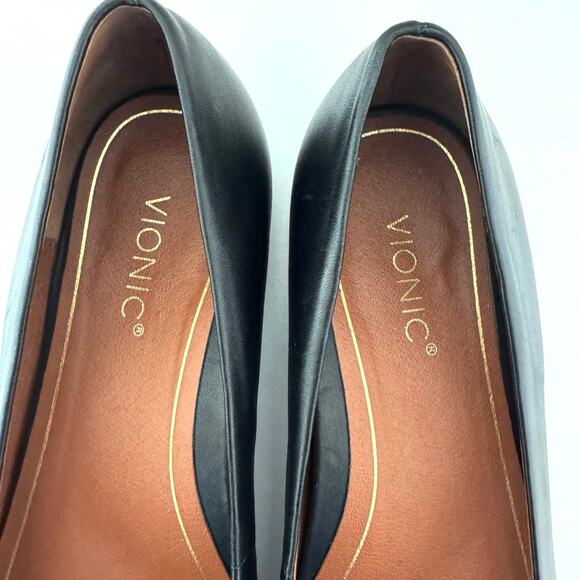 Vionic Women’s Lena Black Leather Pointed Toe Slip One Ballet Flat Shoes Size 7 - Picture 8 of 13